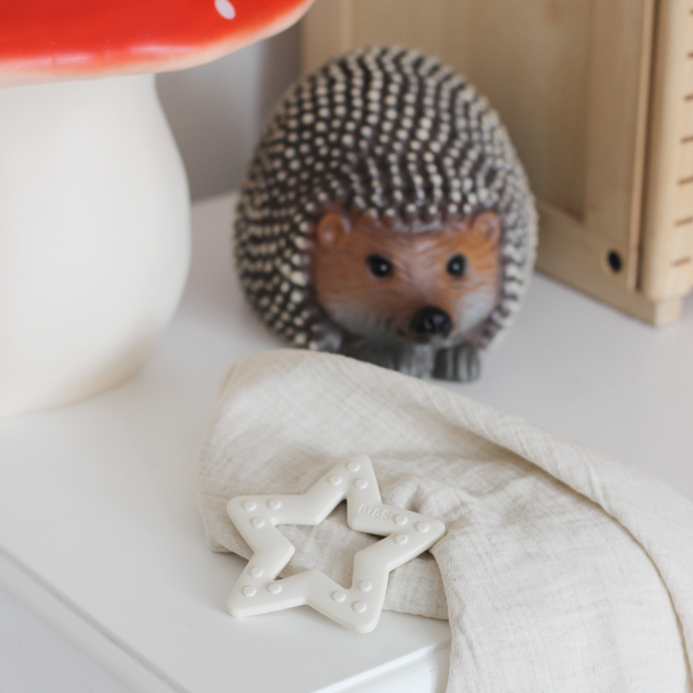 Mordedor Estrela Baby Bitie ivory BIBS