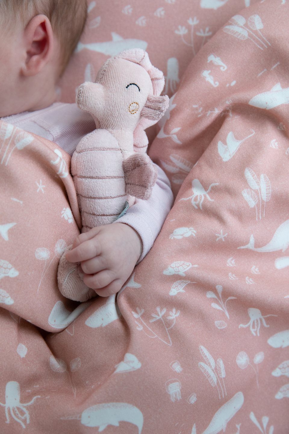 Rattle toy seahorse ocean pink Little Dutch Toys Little Dutch