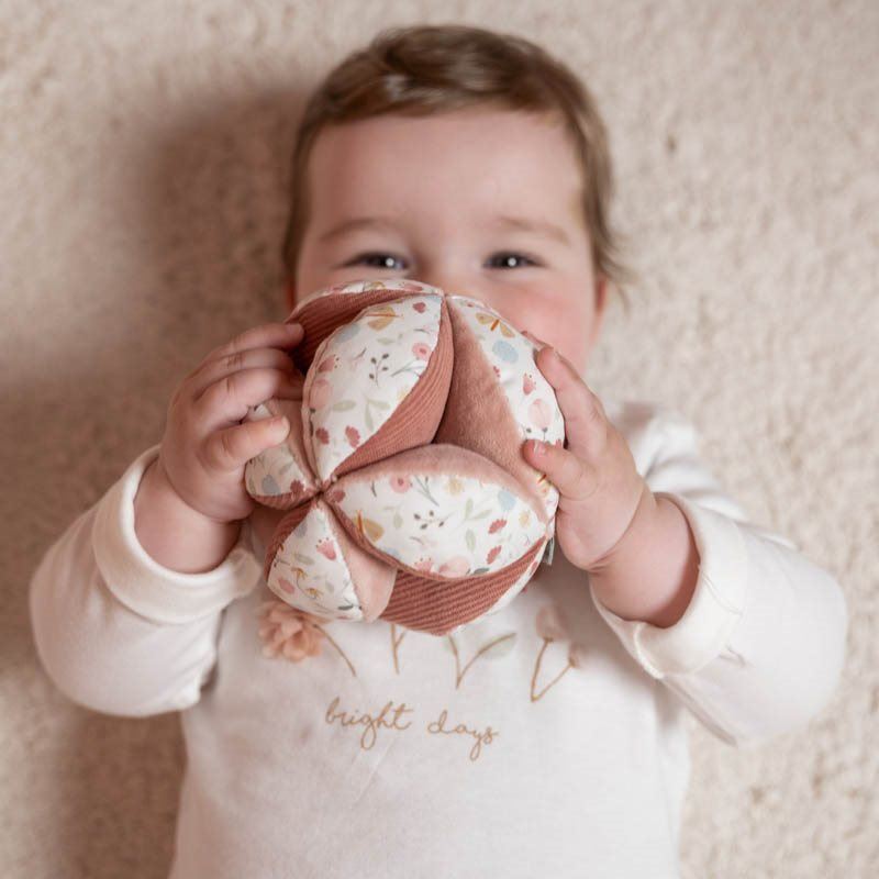 Bola de atividades flowers & butterflies Toys Little Dutch