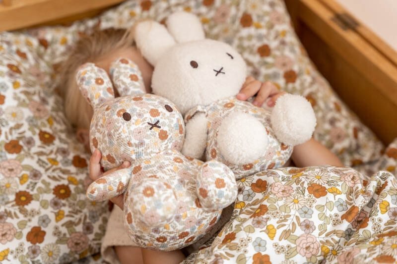 Miffy vintage little flowers 25 cm Toys Little Dutch 