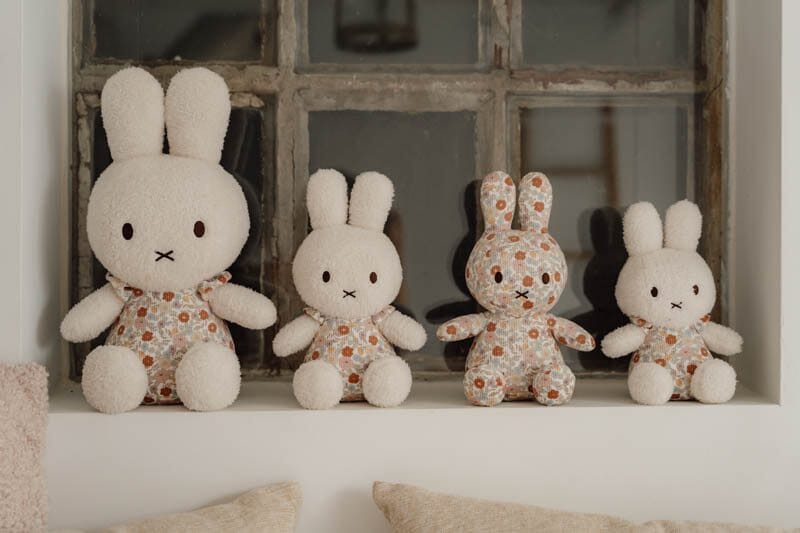 Miffy vintage little flowers 25 cm Toys Little Dutch 
