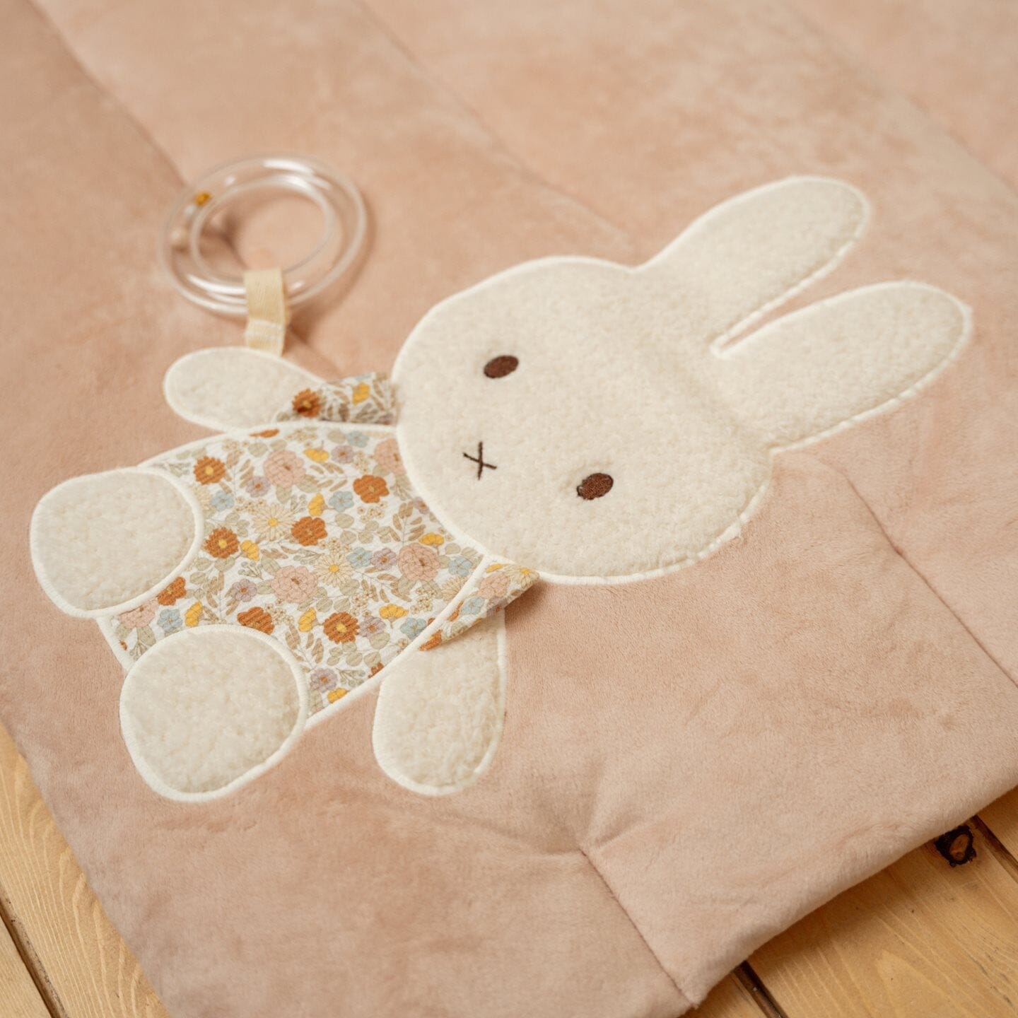 Tapete de atividades Miffy vintage little flowers Little Dutch 