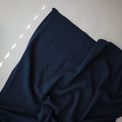 Manta de bebé textured dots dark navy mushie Blanket mushie 