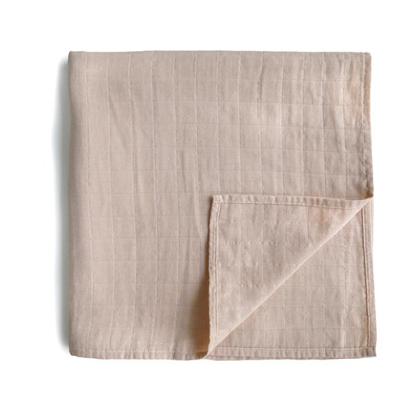 Muslin swaddle blush mushie muslin mushie 