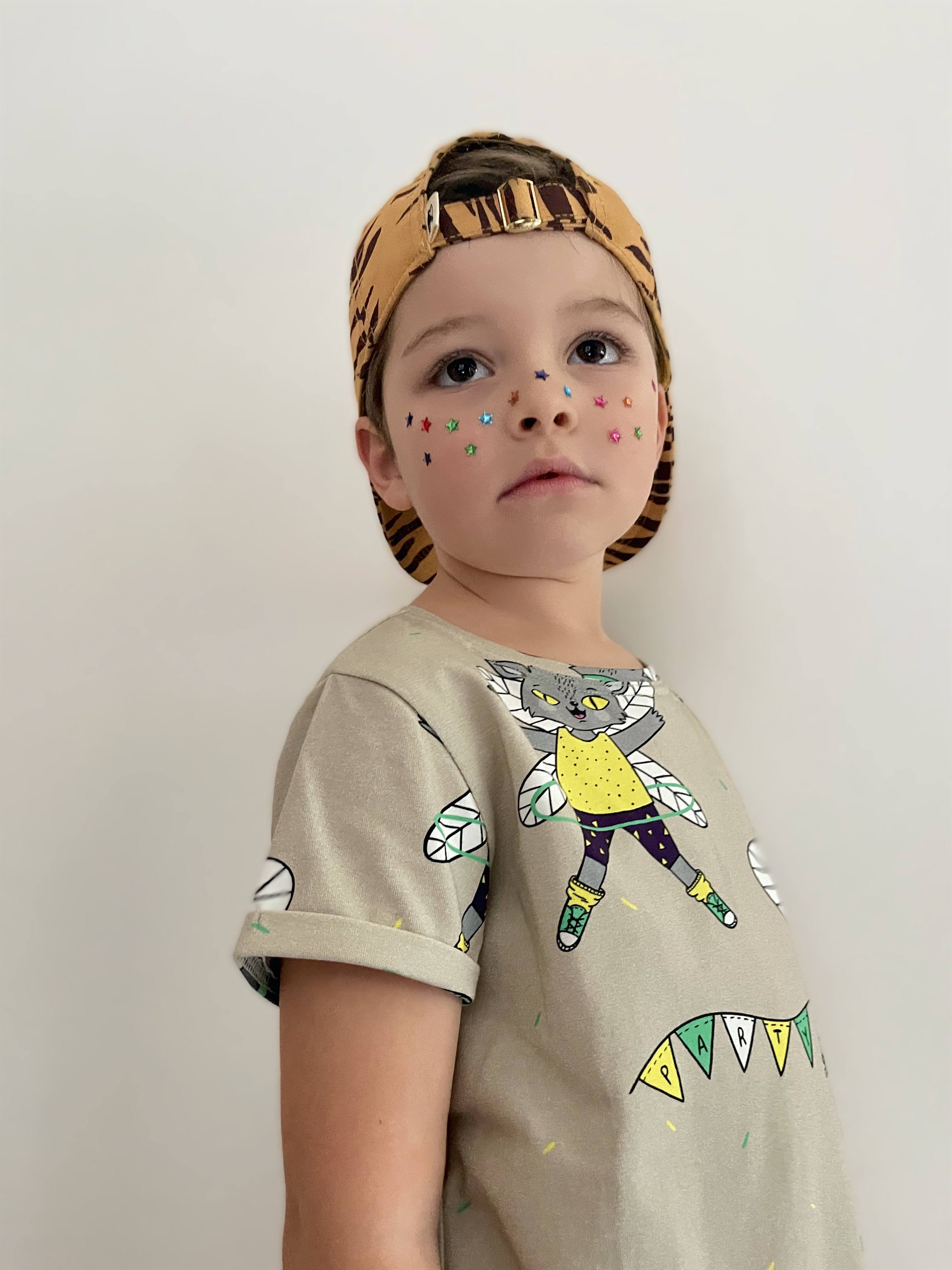 T-shirt flying kitty Raspberry Republic Tops Raspberry Republic 