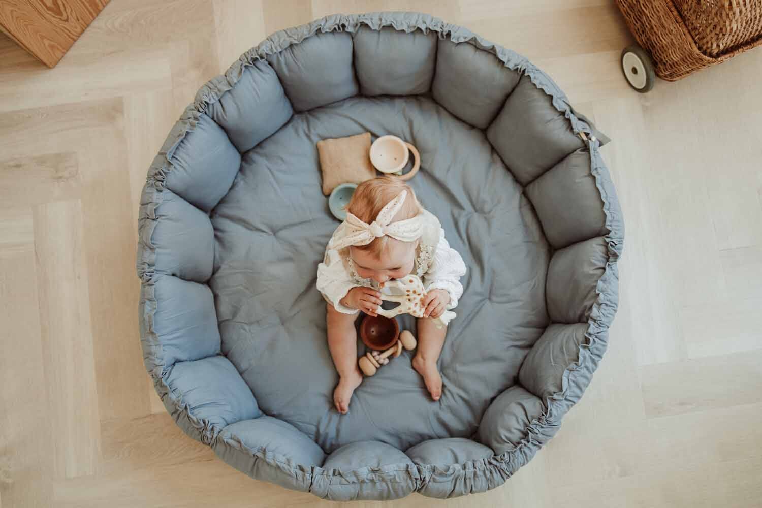 Tapete BLOMM dusty blue Play&amp;Go 