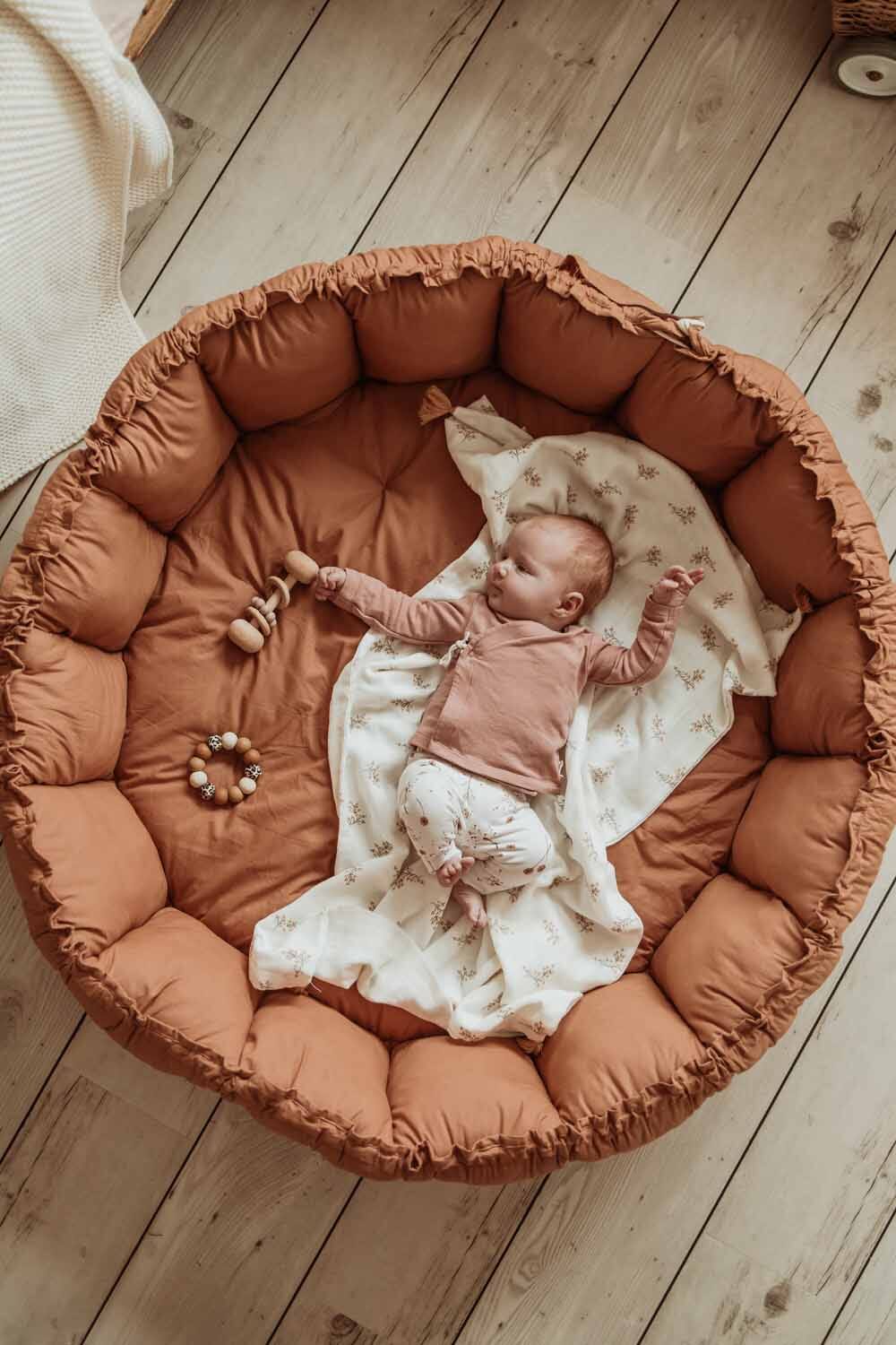 Tapete BLOMM tawny brown Play&amp;Go 