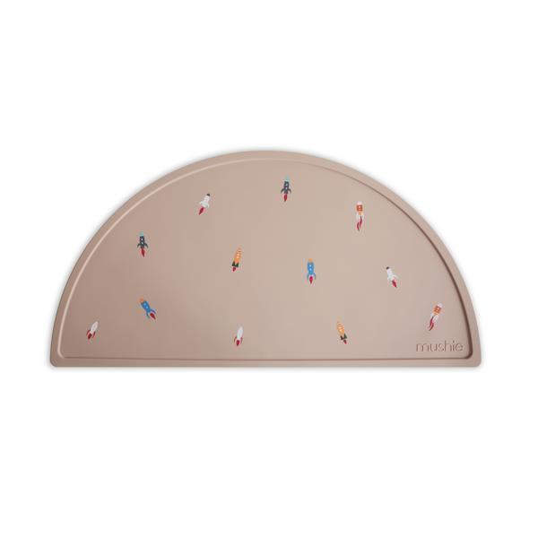 Silicone place mat rockets meal mushie 