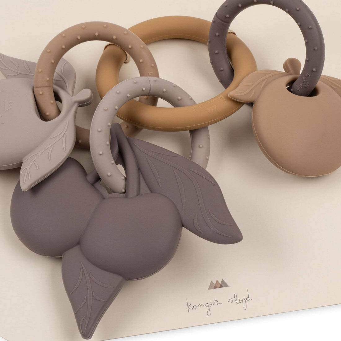Anel de atividades fruit shell toys Konges sløjd