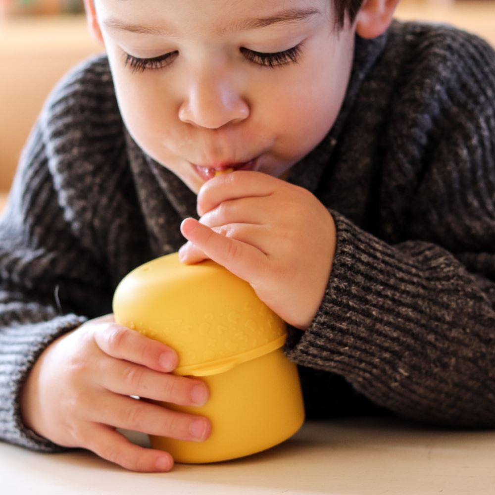 Sippie lid (+mini straw) yellow Dinnerware we might be tiny 