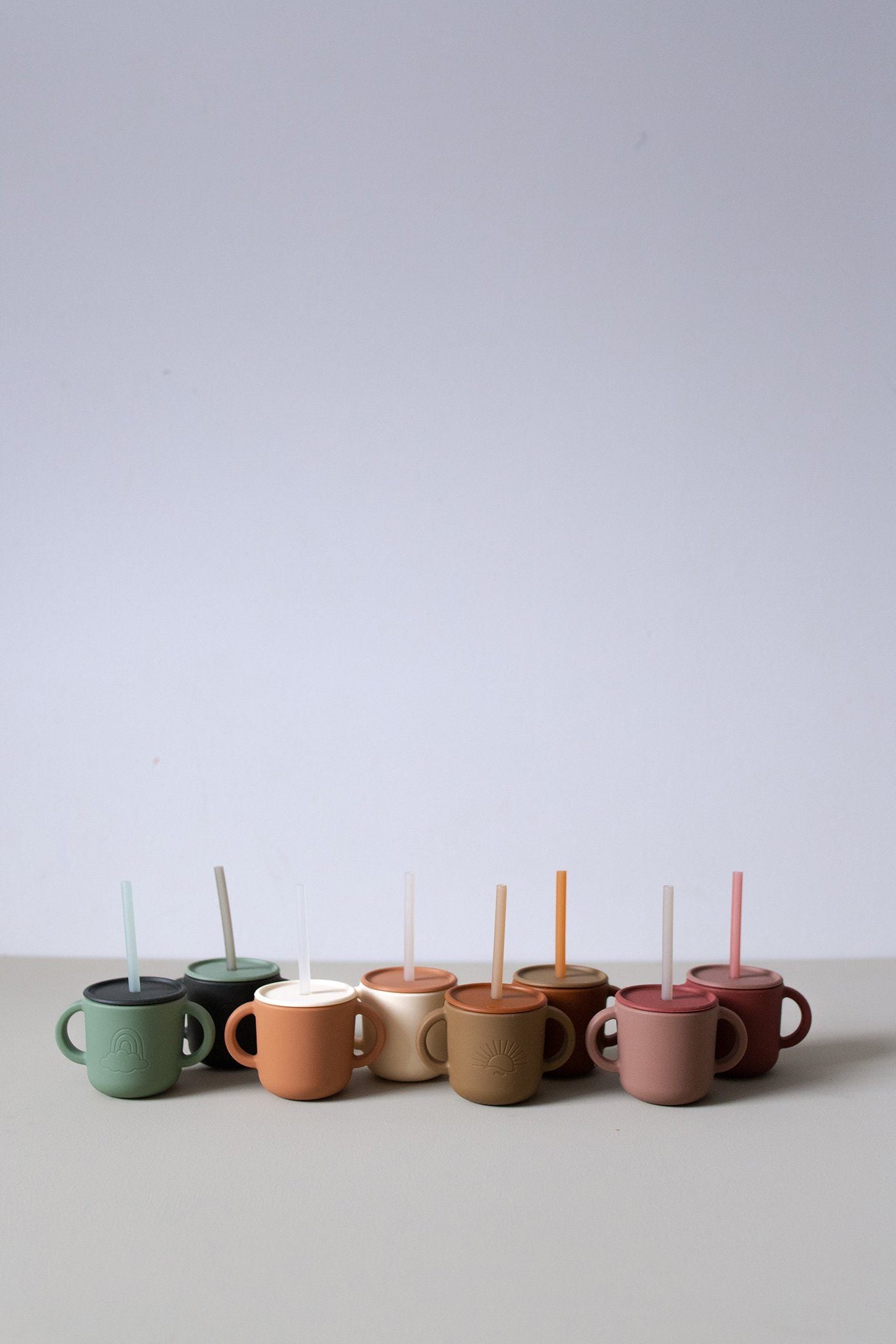 2-pack Silicone cups w/ lid Iron / Earth Lille Vilde dinnerware LIlle Vilde 