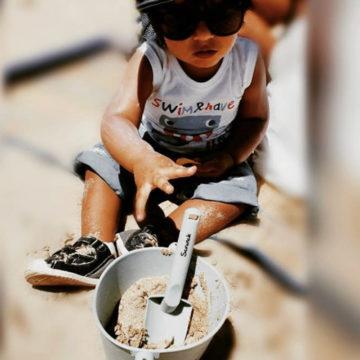 Pá cinza Scrunch Toys Scrunch