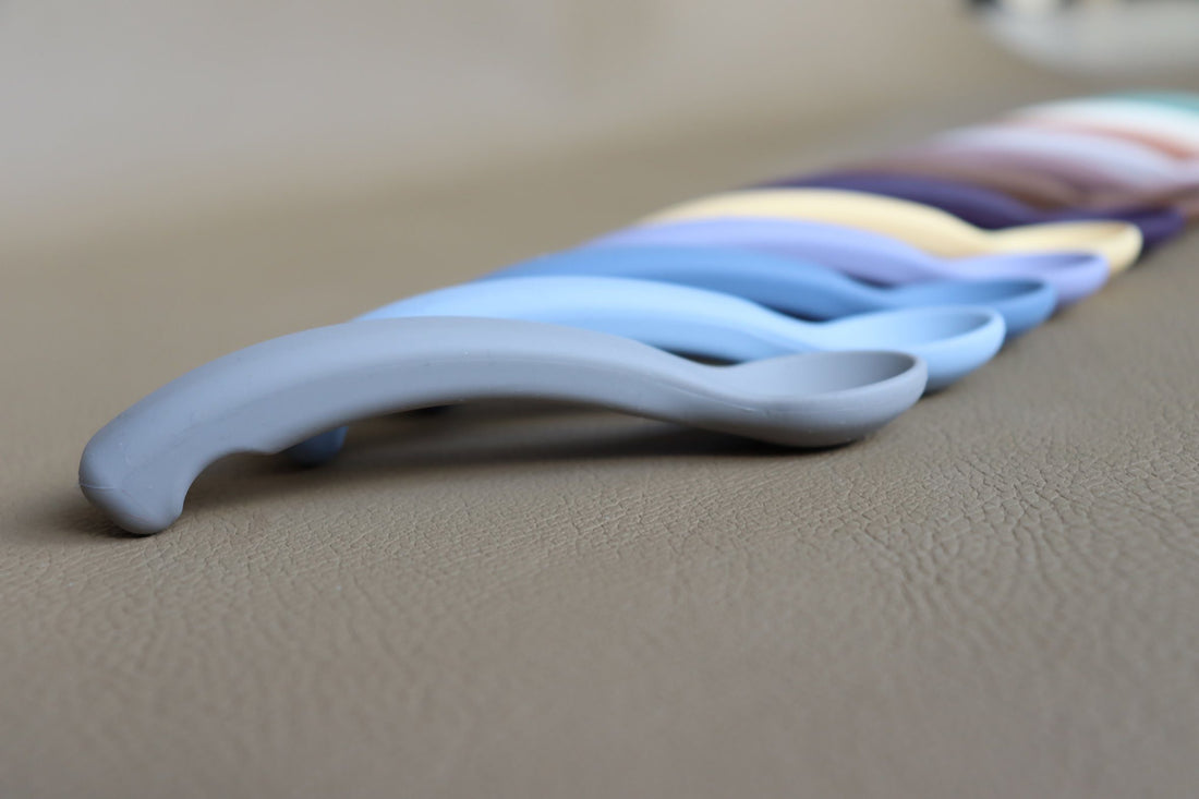3-pack silicone spoons iris Lille Vilde dinnerware LIlle Vilde